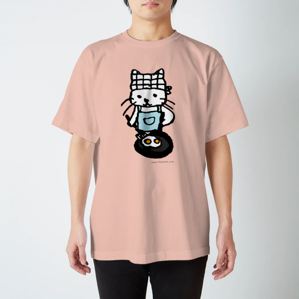 ほっかむねこ屋（アトリエほっかむ）のめだまやきやくねこ Regular Fit T-Shirt