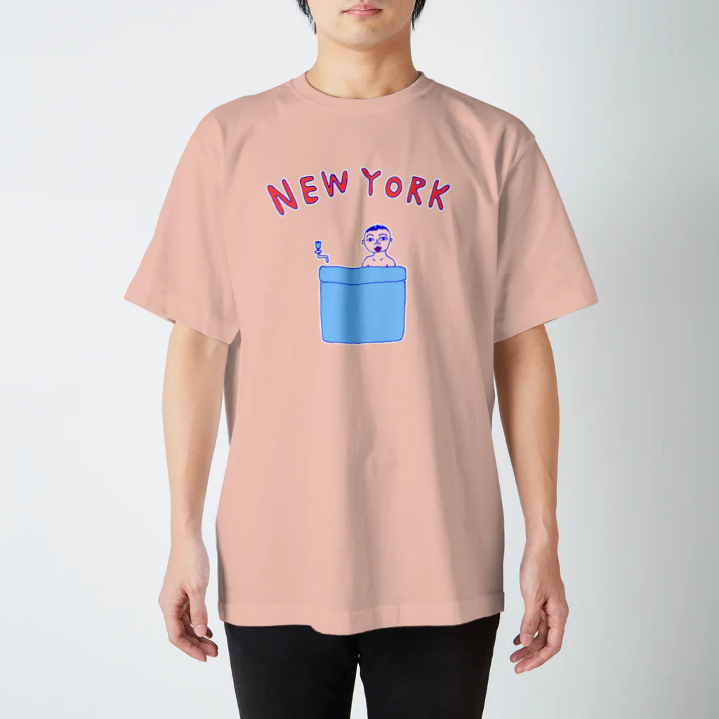 NIKORASU GOの＜ドラマ衣装着用デザイン＞ダジャレデザイン「にゅーよーく」＜NEWYORK＞＊このデザインがドラマあのキスの衣装に使われていた模様、松坂桃李さんがきてるのみたよお スタンダードTシャツ