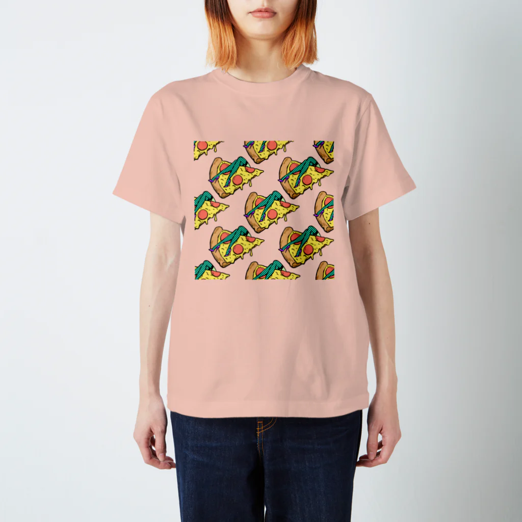Mieko_Kawasakiの欲望のピザ🍕　GUILTY PLEASURE PIZZA AO TRANSPARENCY スタンダードTシャツ