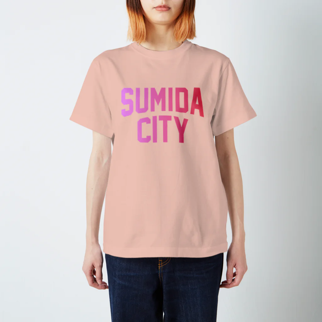 JIMOTO Wear Local Japanの墨田区 SUMIDA CITY ロゴピンク Regular Fit T-Shirt