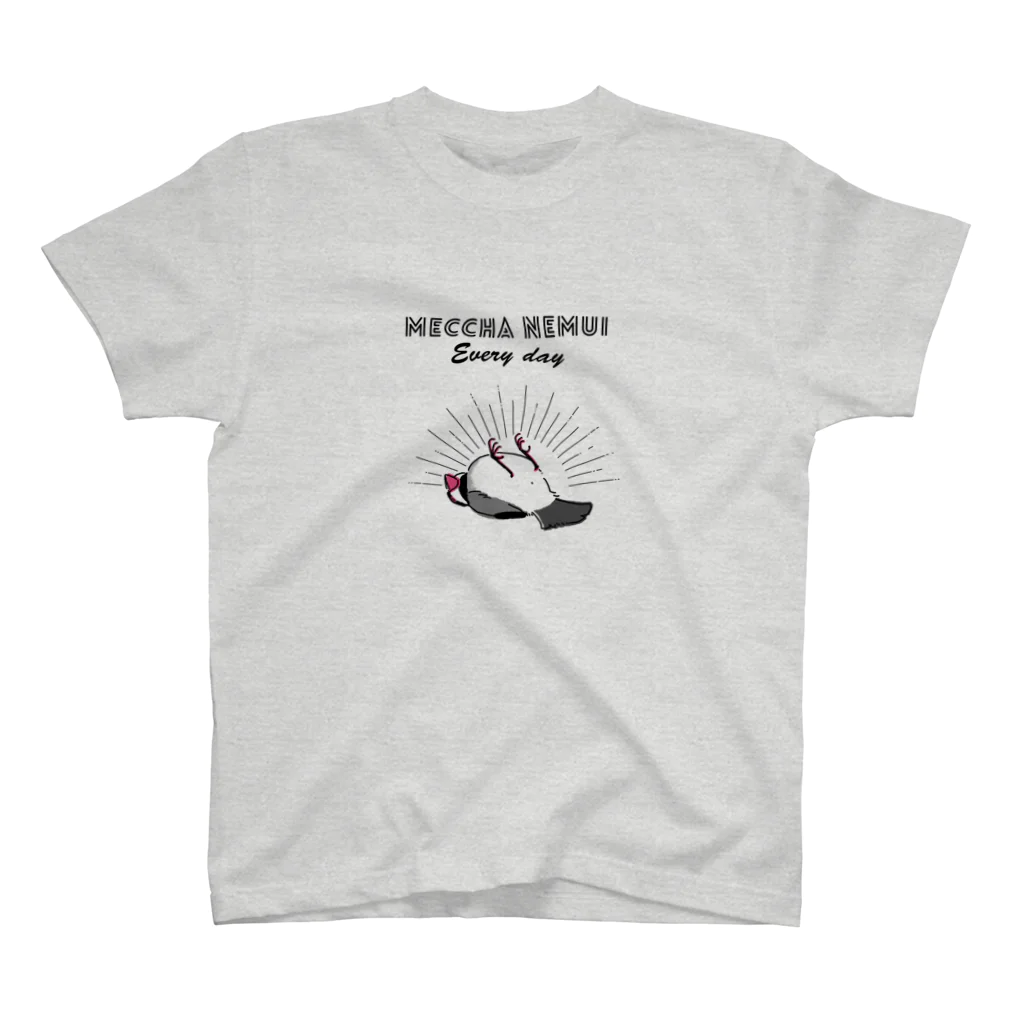 屋台 urukaのMECCHA NEMUI 文鳥 スタンダードTシャツ