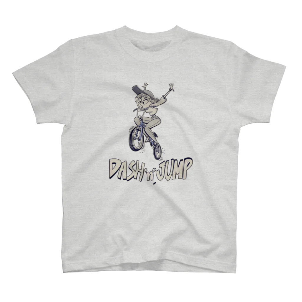 nidan-illustrationの"DASH 'n' JUMP" Regular Fit T-Shirt