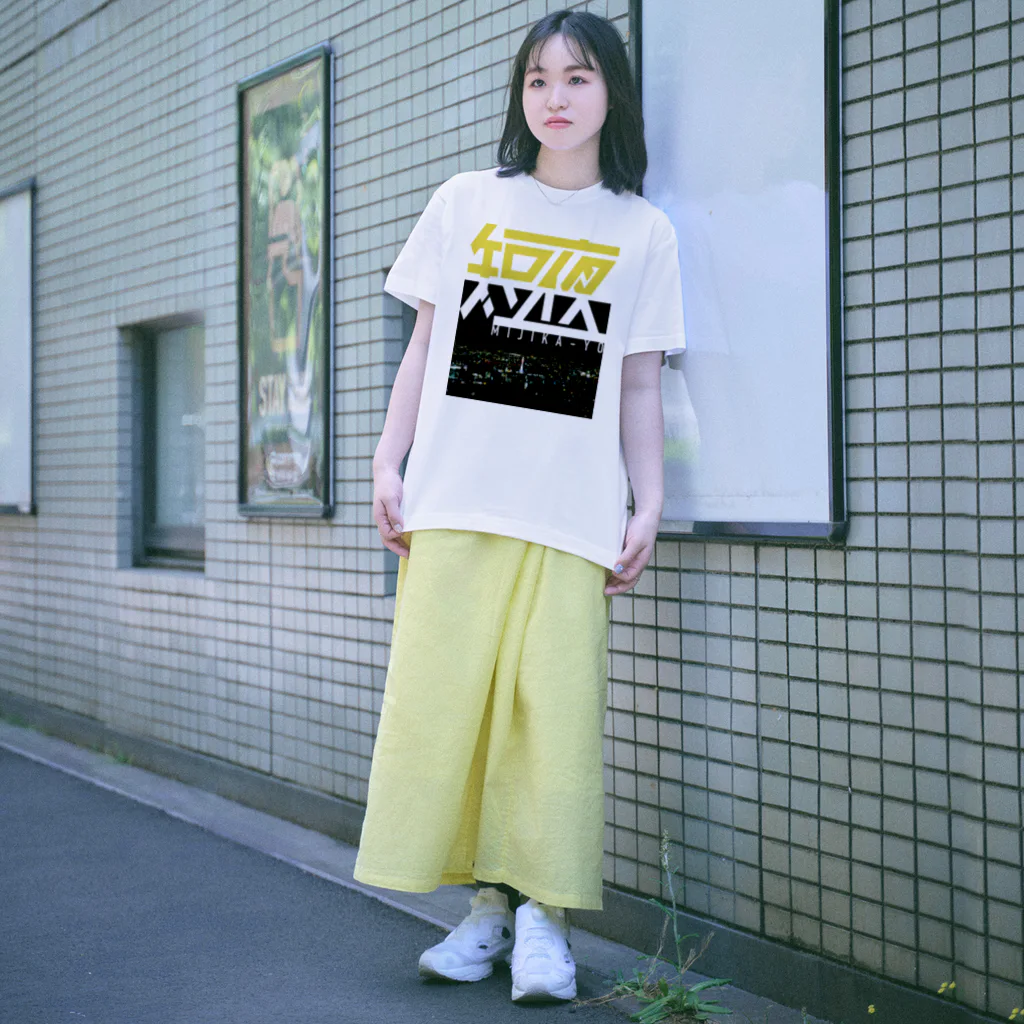 リズム家通販SUZURI店の大和言葉シリーズ〈短夜 -MIJIKAYO-〉 Regular Fit T-Shirt