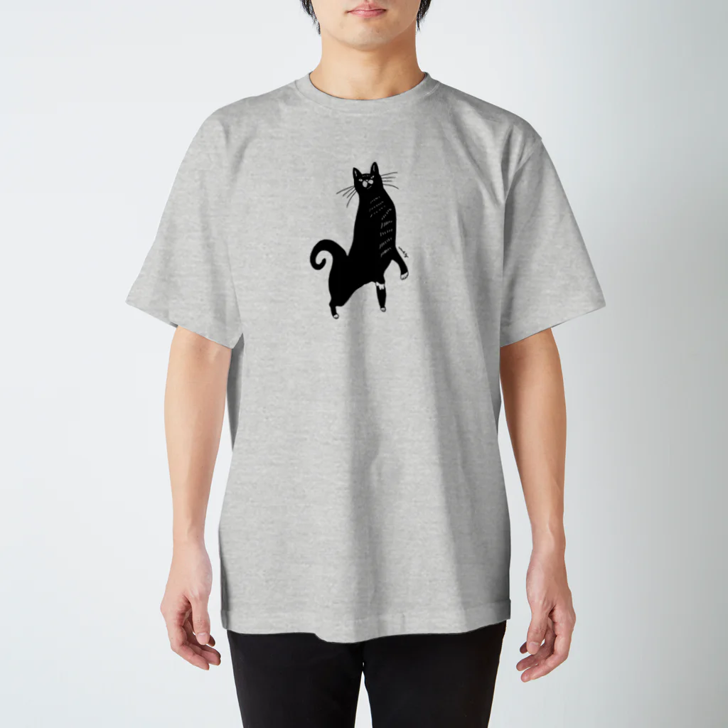 megumiillustrationのstanding tenchat スタンダードTシャツ