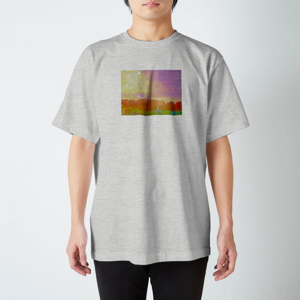 ゆーなの夢の中の世界 Regular Fit T-Shirt