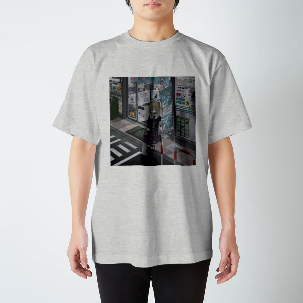 しなの夏の夜のコンビニエンスストア Regular Fit T-Shirt