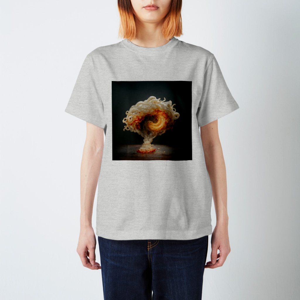 ミネムラコーヒーの1973年海上うどん爆発事故 Regular Fit T-Shirt