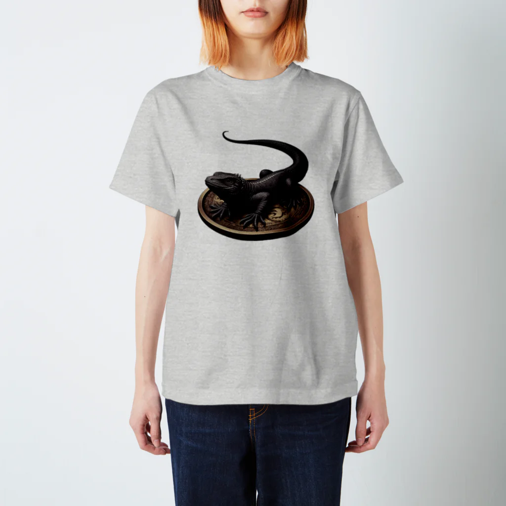IRUdesignのオニプレートトカゲ スタンダードTシャツ