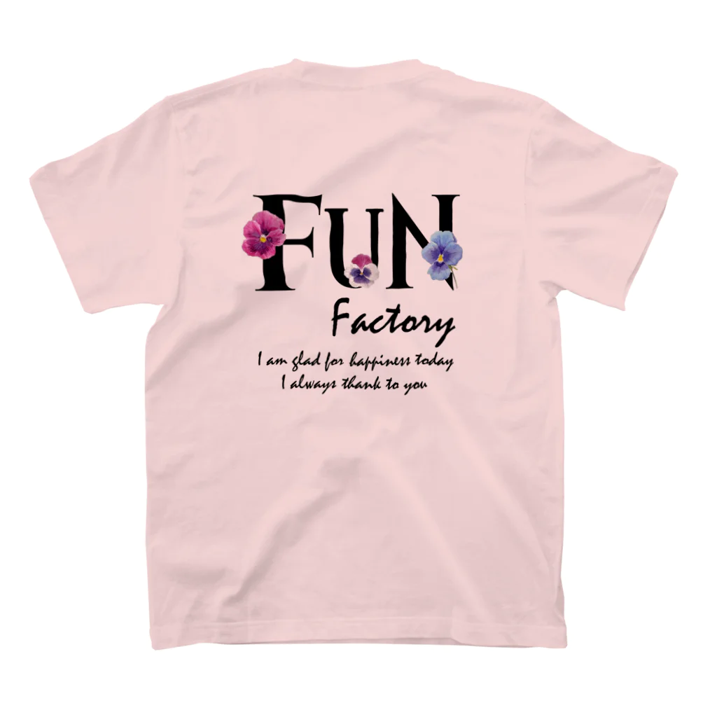 funfactoryのバックプリント半袖Tシャツ Regular Fit T-Shirtの裏面