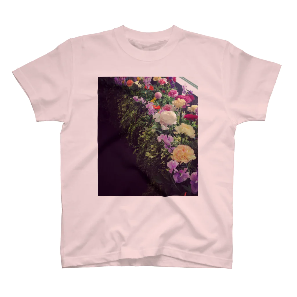 MYmeのどこかの花壇 スタンダードTシャツ