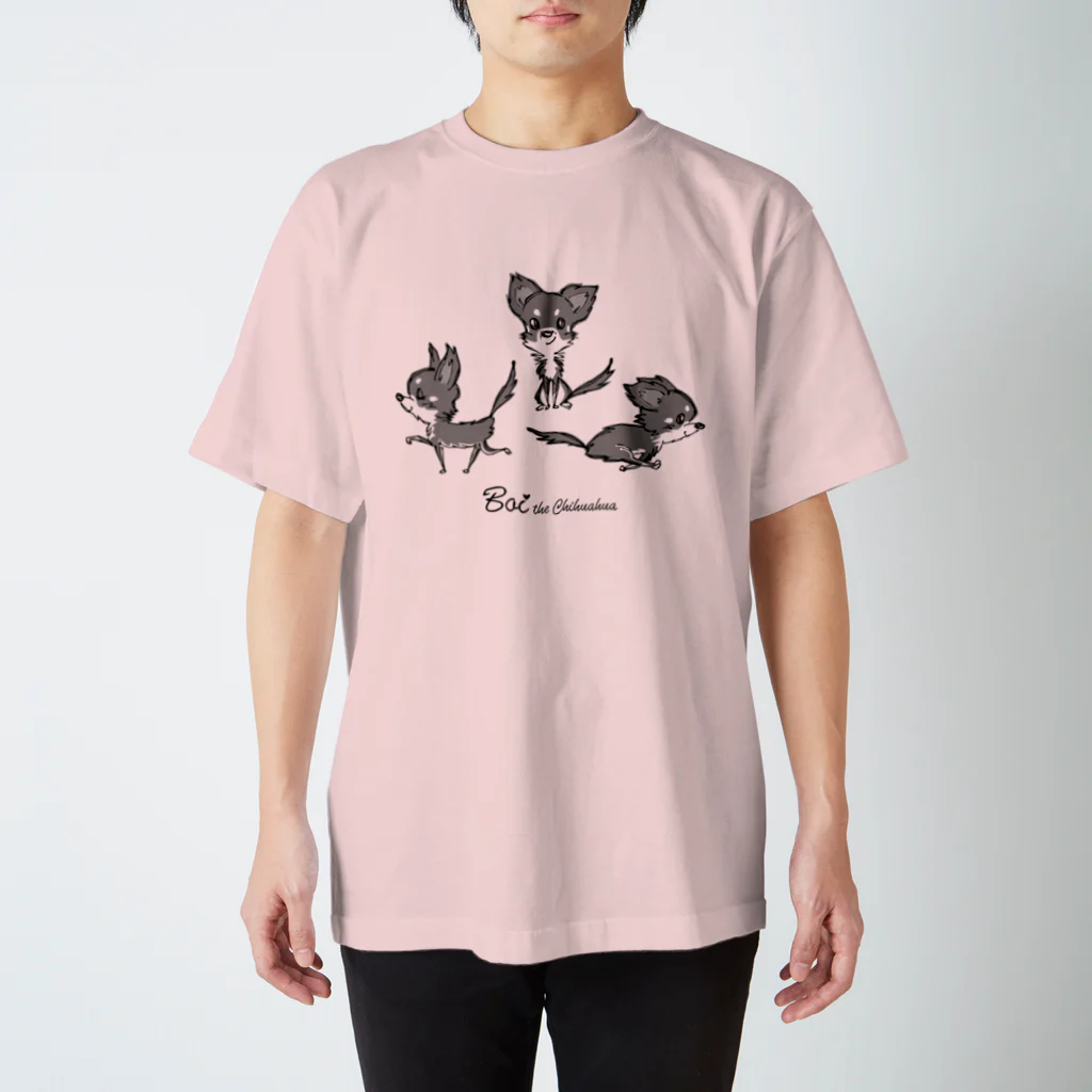 nori's monochroのチワワのボイちゃん スタンダードTシャツ