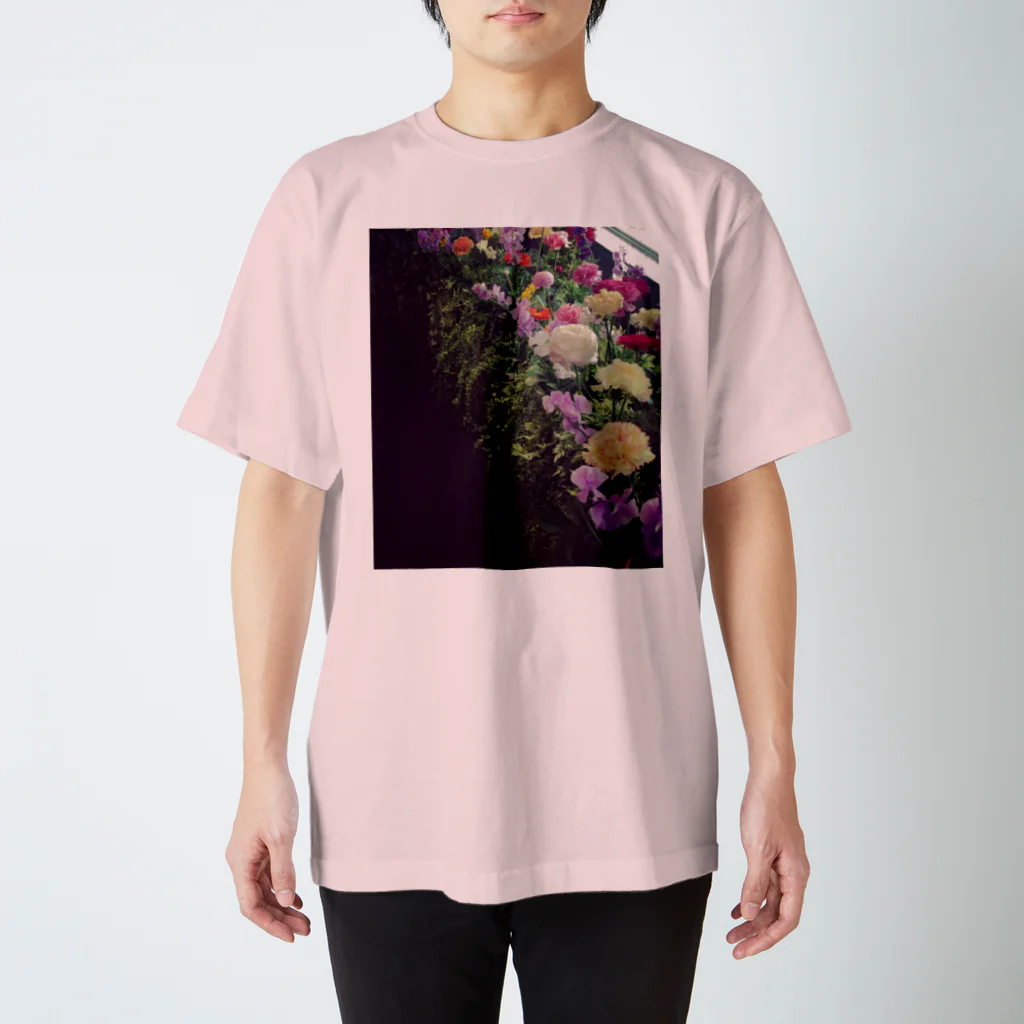 MYmeのどこかの花壇 スタンダードTシャツ