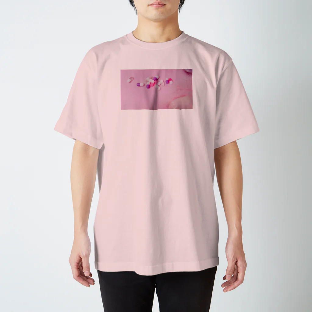 おやすみねんねの鑑賞用おくすり スタンダードTシャツ