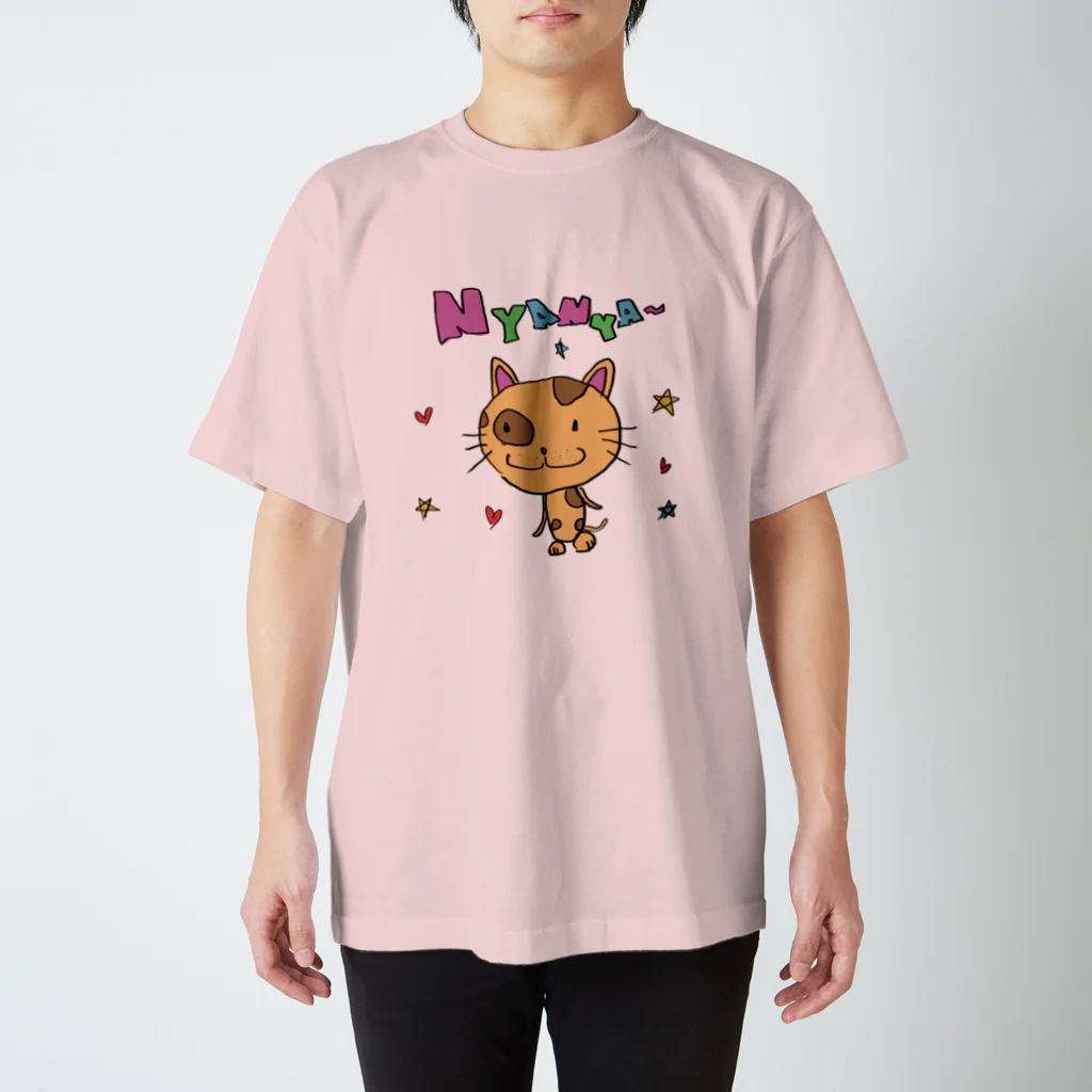 Koukichi_Tのお店の🐈Nyanyaネコ スタンダードTシャツ