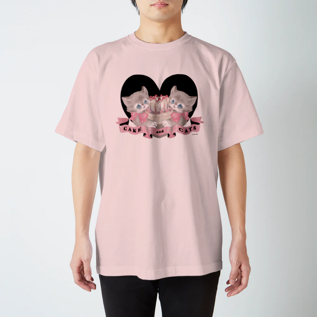かわうそ🐹Ms LUTRAのCAKE and CATS Regular Fit T-Shirt
