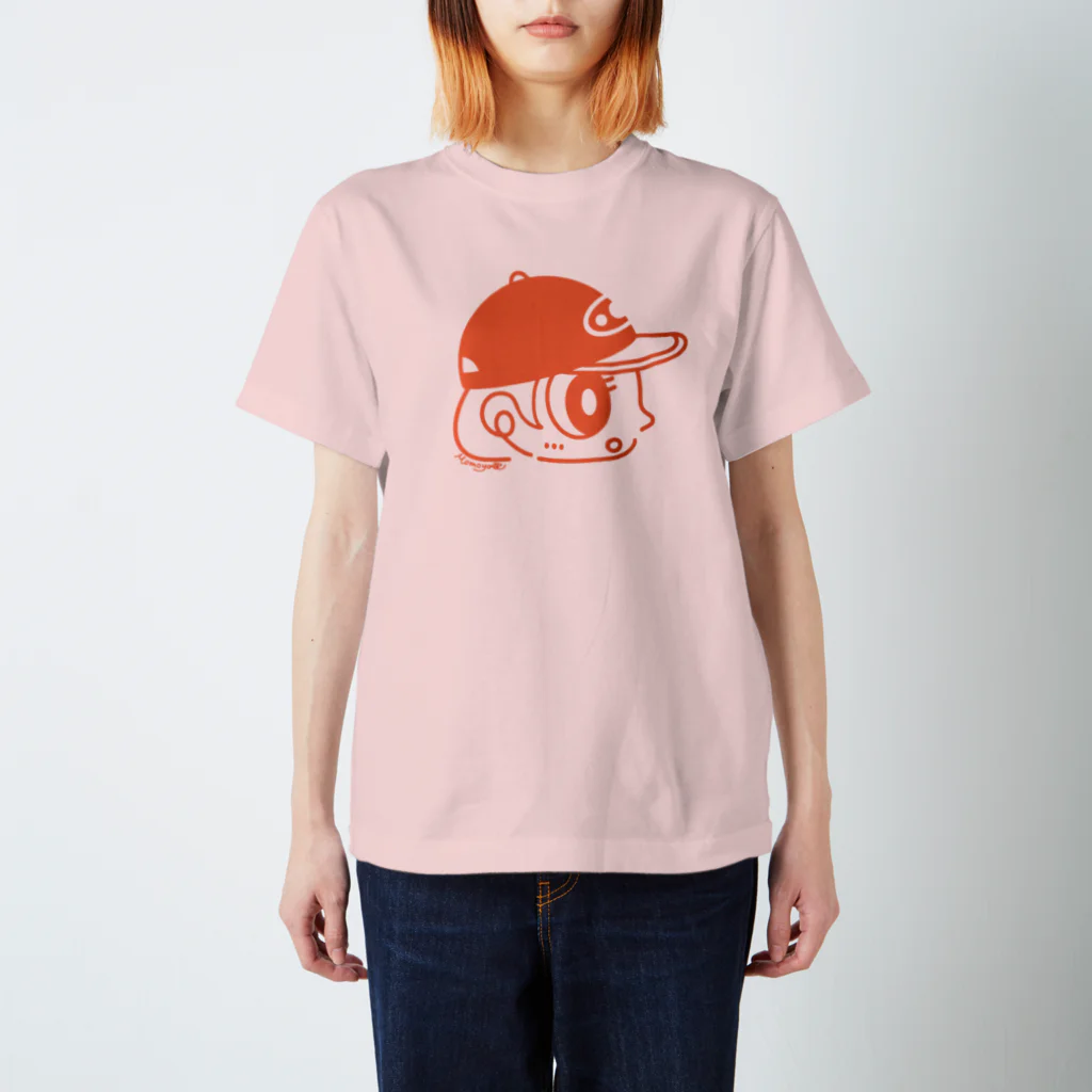 百世 (Momoyo)のキャップガール Regular Fit T-Shirt