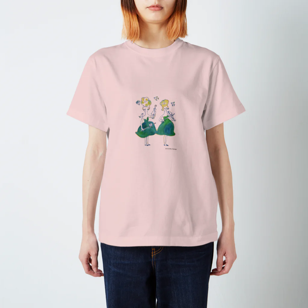 hisalinvnのViolin Girls Regular Fit T-Shirt