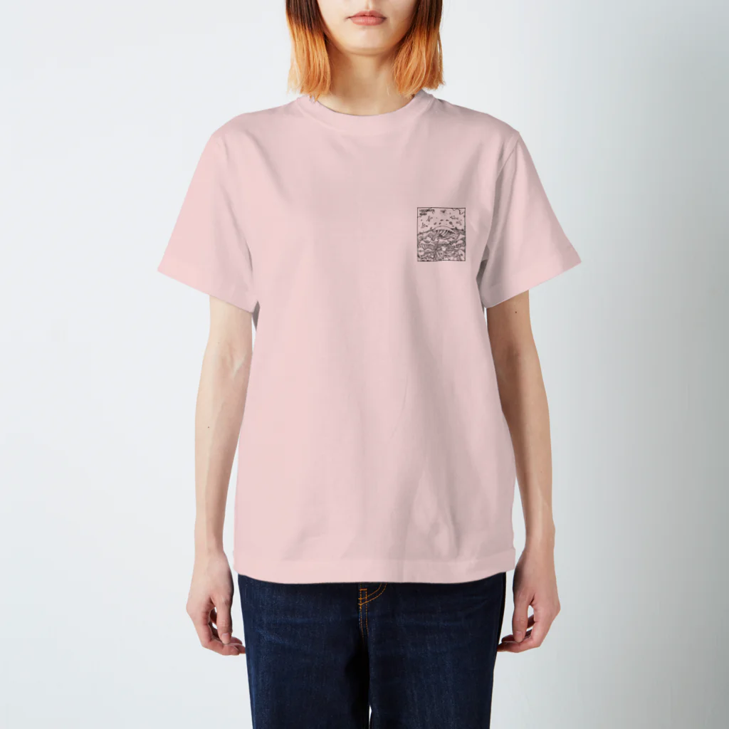 LOCONUTS SURFの茅ヶ崎　ウッドデッキ Regular Fit T-Shirt