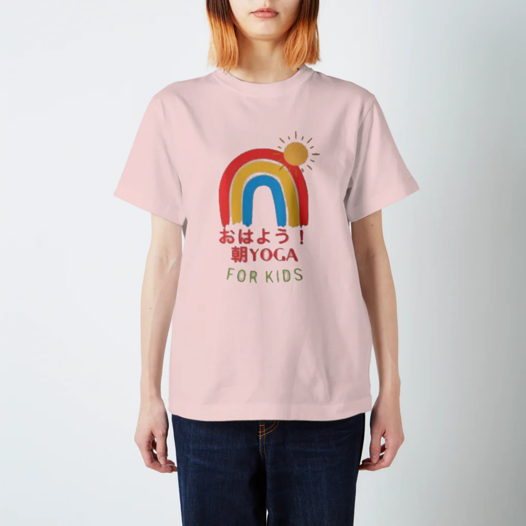 修YOGA公式グッズのおはよう朝YOGAforKIDS スタンダードTシャツ