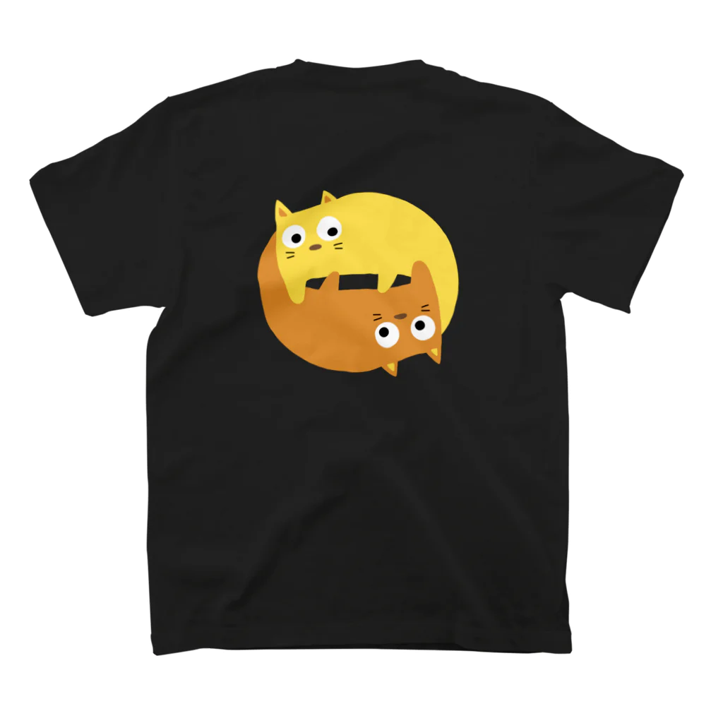 chikichickleの２匹の猫　カラーB スタンダードTシャツの裏面