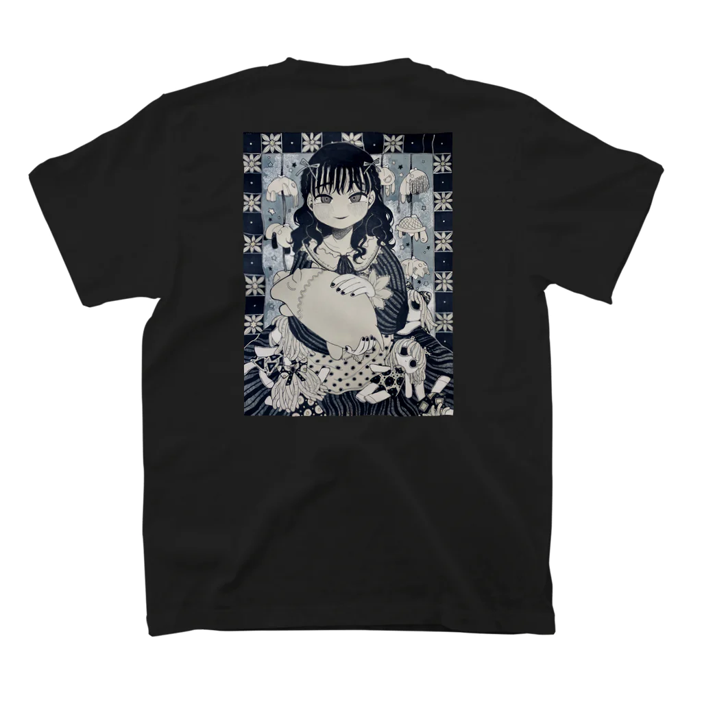 遠く静かな森の頬の悪夢ちゃん スタンダードTシャツの裏面