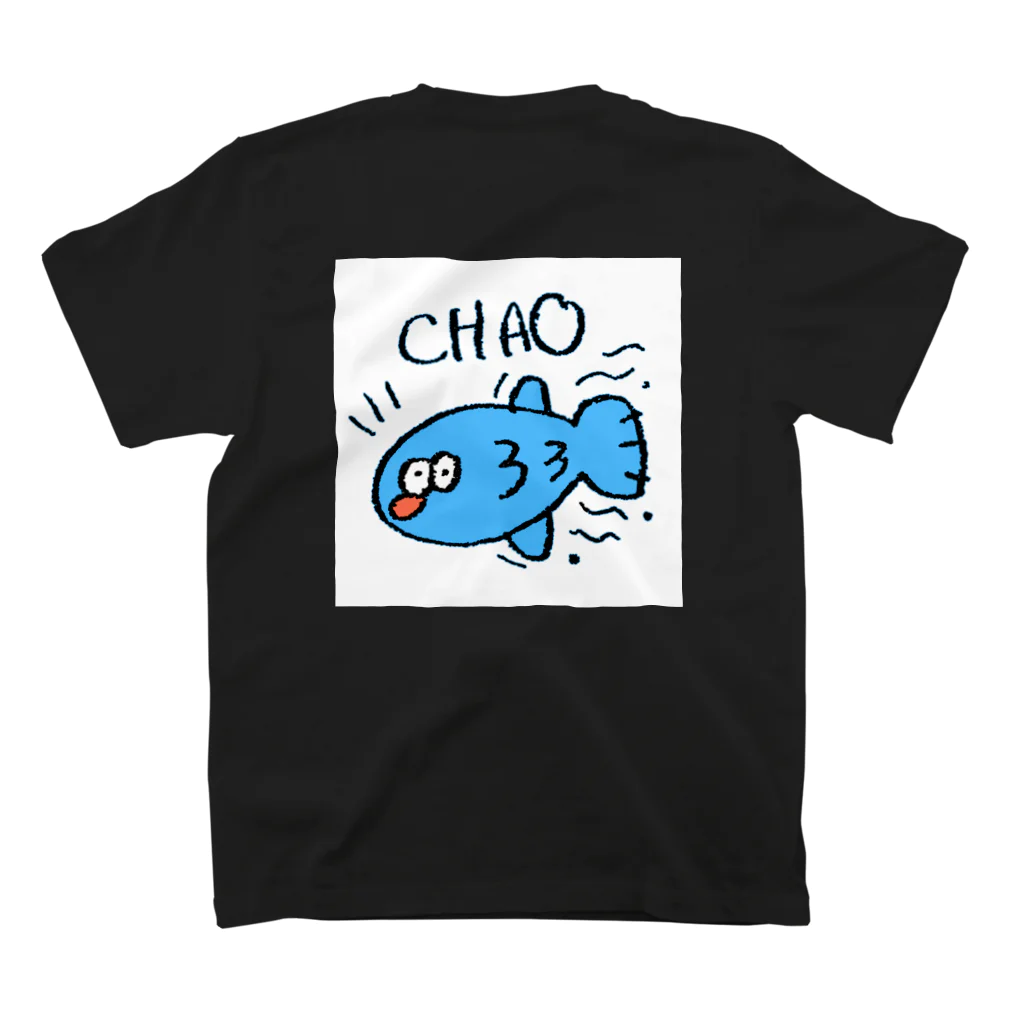 Young Kimの🐟chao  Regular Fit T-Shirtの裏面