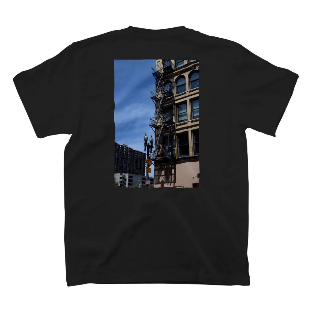 チルTショップのSan Francisco スタンダードTシャツの裏面