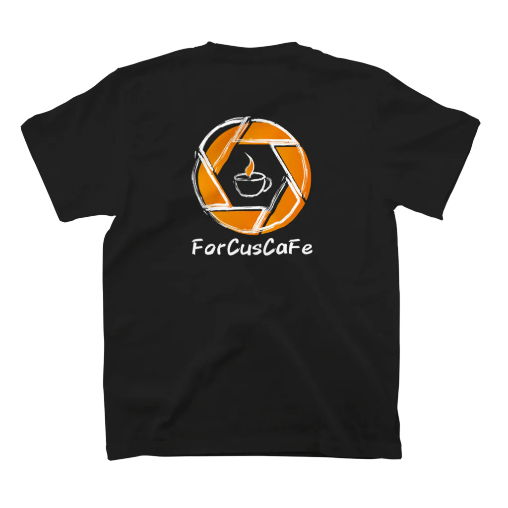 ForCusCaFeのForCusCaFeロゴ_White スタンダードTシャツの裏面