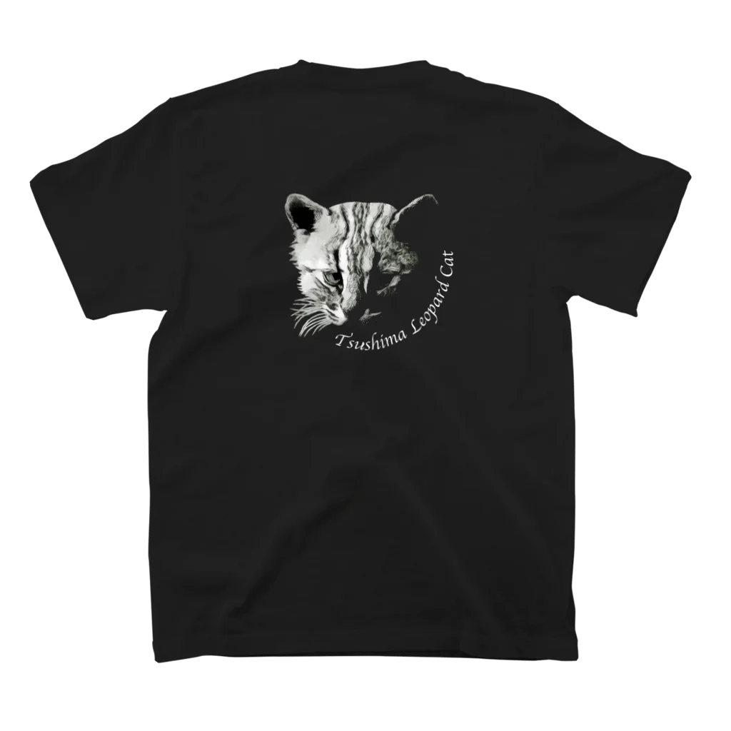 Team TsushimaのTsushima Leopard Cat_2 スタンダードTシャツの裏面