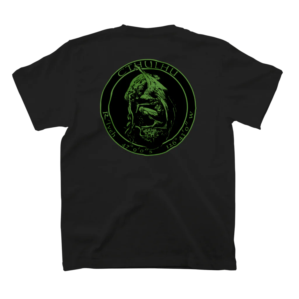 Nottsuo@脳痛男のCthulhu Statue Regular Fit T-Shirtの裏面