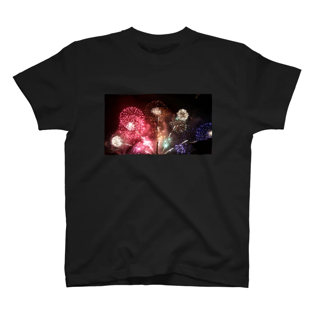 sika07raの夜空に咲く大輪 Regular Fit T-Shirt