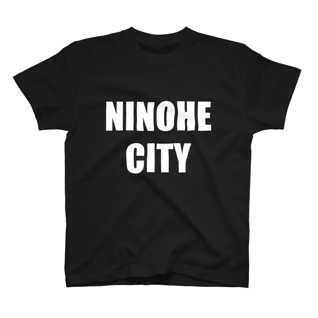 【公式】RE EARTH TV / リアスティーヴィーのNINOHE CITY - Tee（WH-Dark Color）スタンダードTシャツ Regular Fit T-Shirt