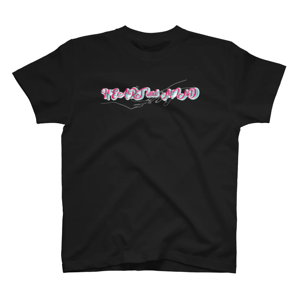 HEART and MINDのHEART and HANDS スタンダードTシャツ