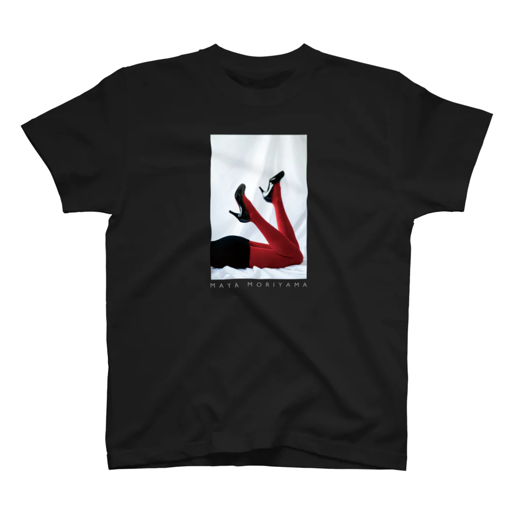 森山真夜の森山真夜「Self Portrait #2」（黒系） Regular Fit T-Shirt