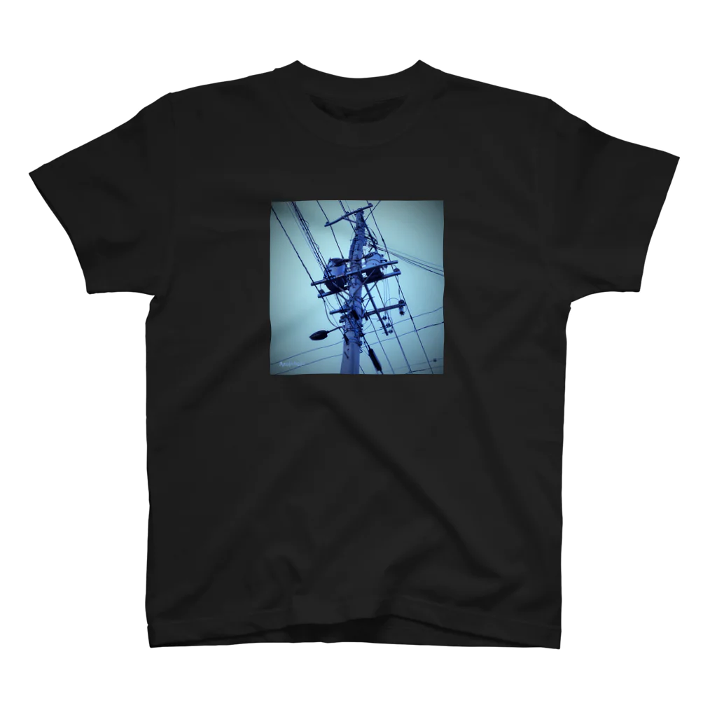 AzulFabの電柱(青) Regular Fit T-Shirt