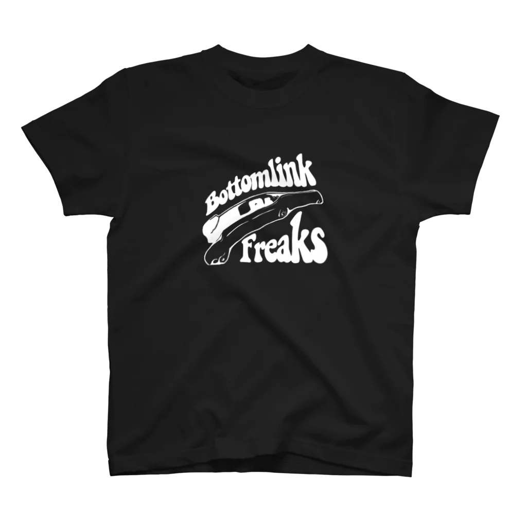 @FLAT__1のBottomlink Freaks Logo Tee (White) Regular Fit T-Shirt