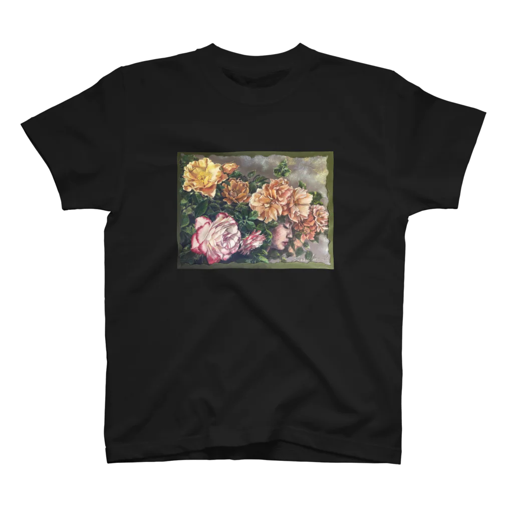 BouqueTのbouquet Regular Fit T-Shirt