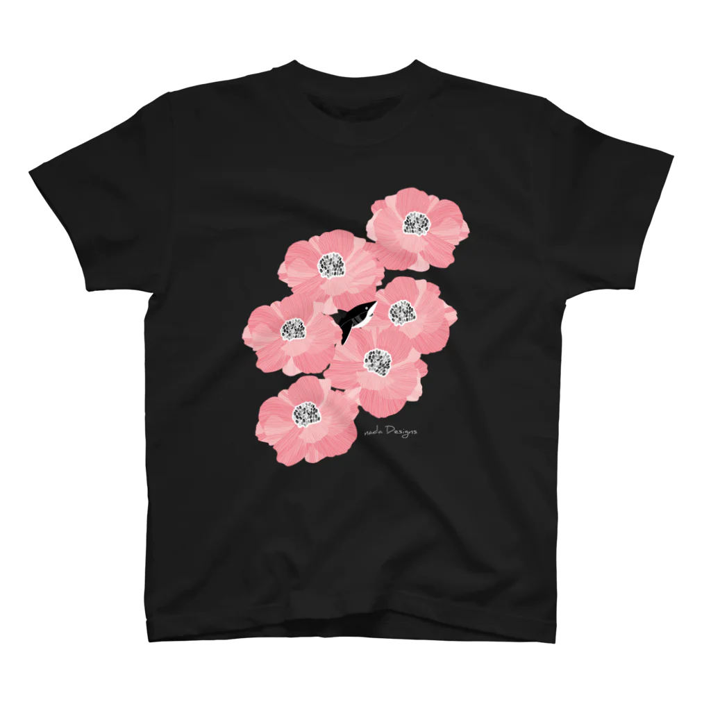 さかたようこ / サメ画家の花とサメ Regular Fit T-Shirt