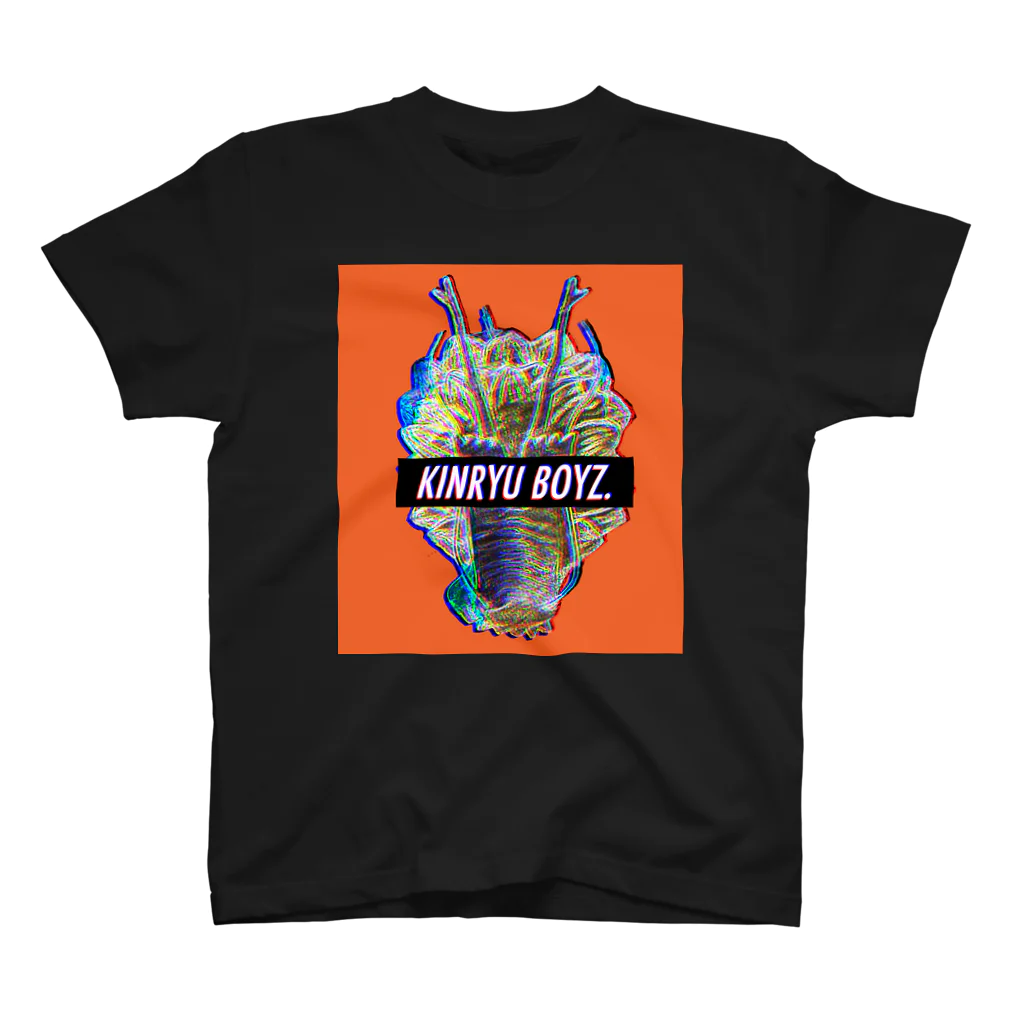 金龍BOYZのおみせ（SUZURI店）のKINRYUBOYZ. スタンダードTシャツ