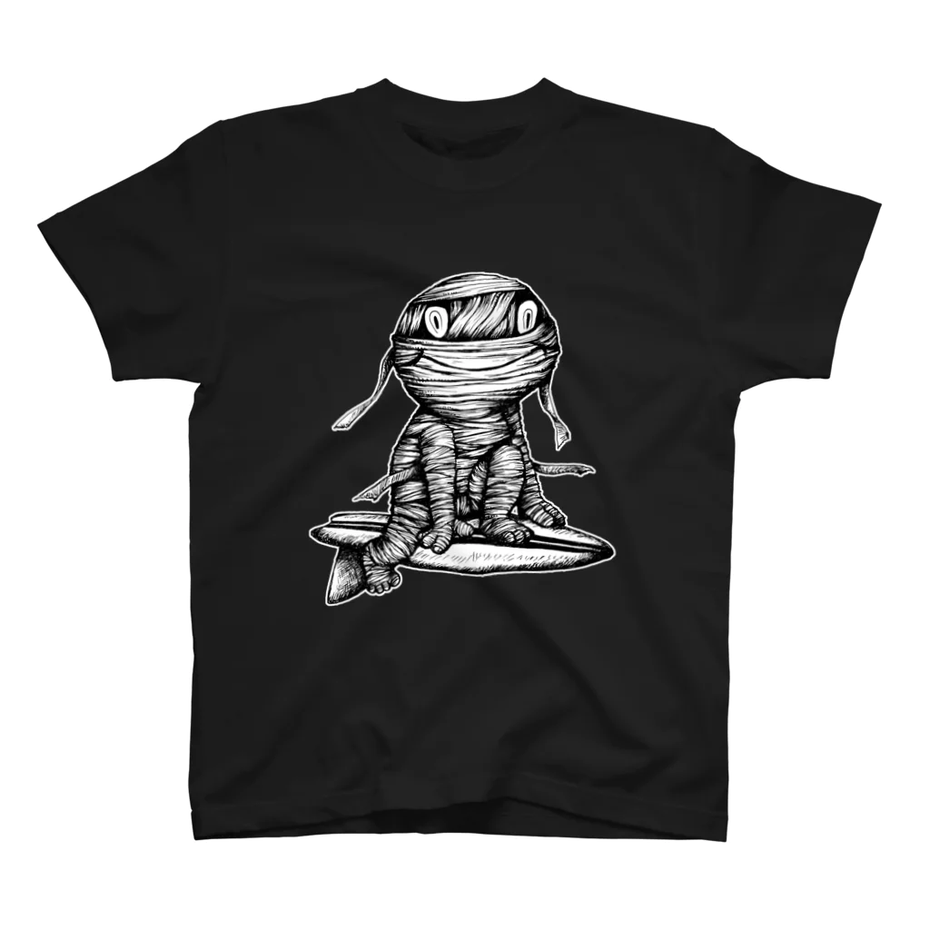  Dark blancoのDark blanco "Monster 16" スタンダードTシャツ