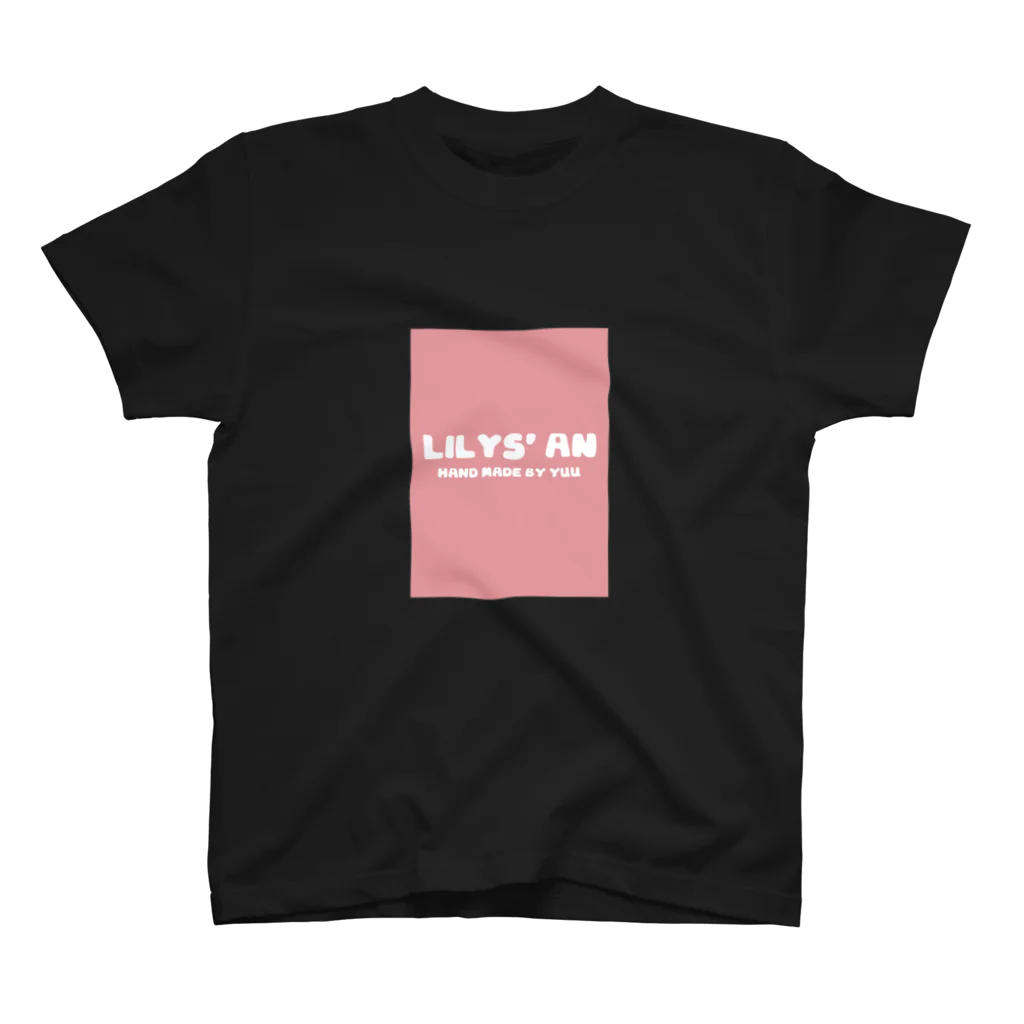 Lilly’s anのピンク色 スタンダードTシャツ