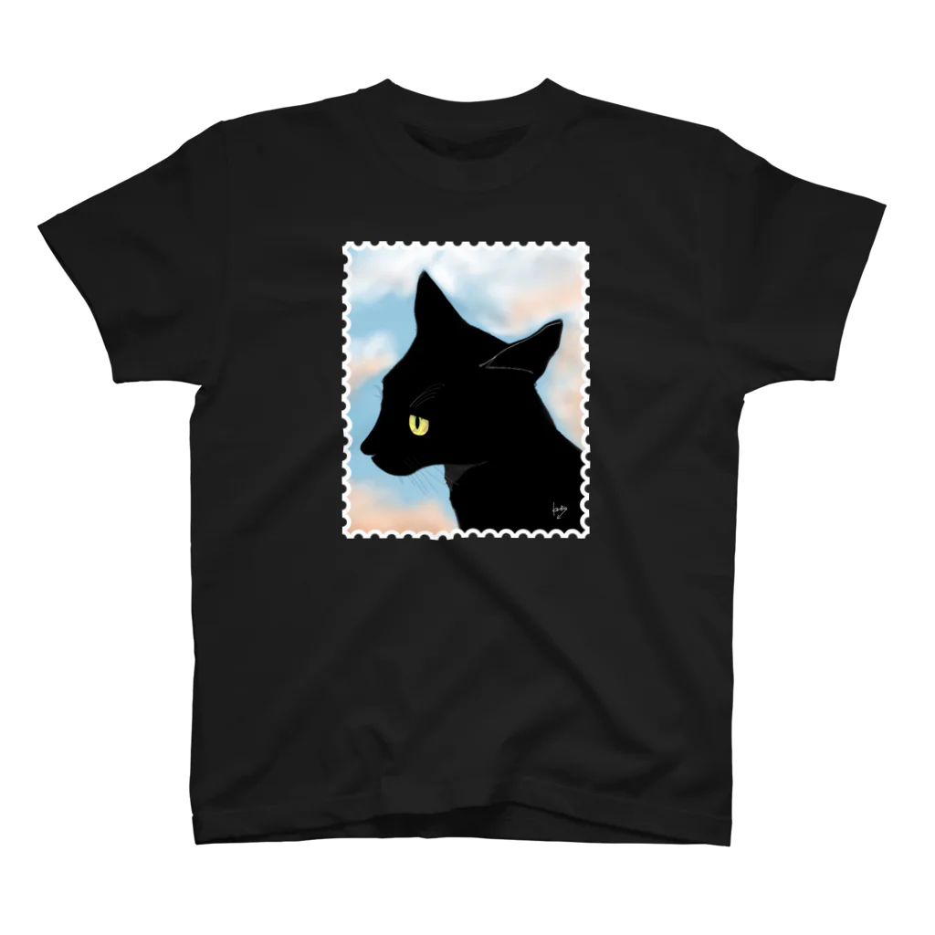 𝙽𝚘 𝚁𝚘𝚜𝚎 𝚆𝚒𝚝𝚑𝚘𝚞𝚝 𝙰 𝚃𝚑𝚘𝚛𝚗.の黒猫切手 Regular Fit T-Shirt