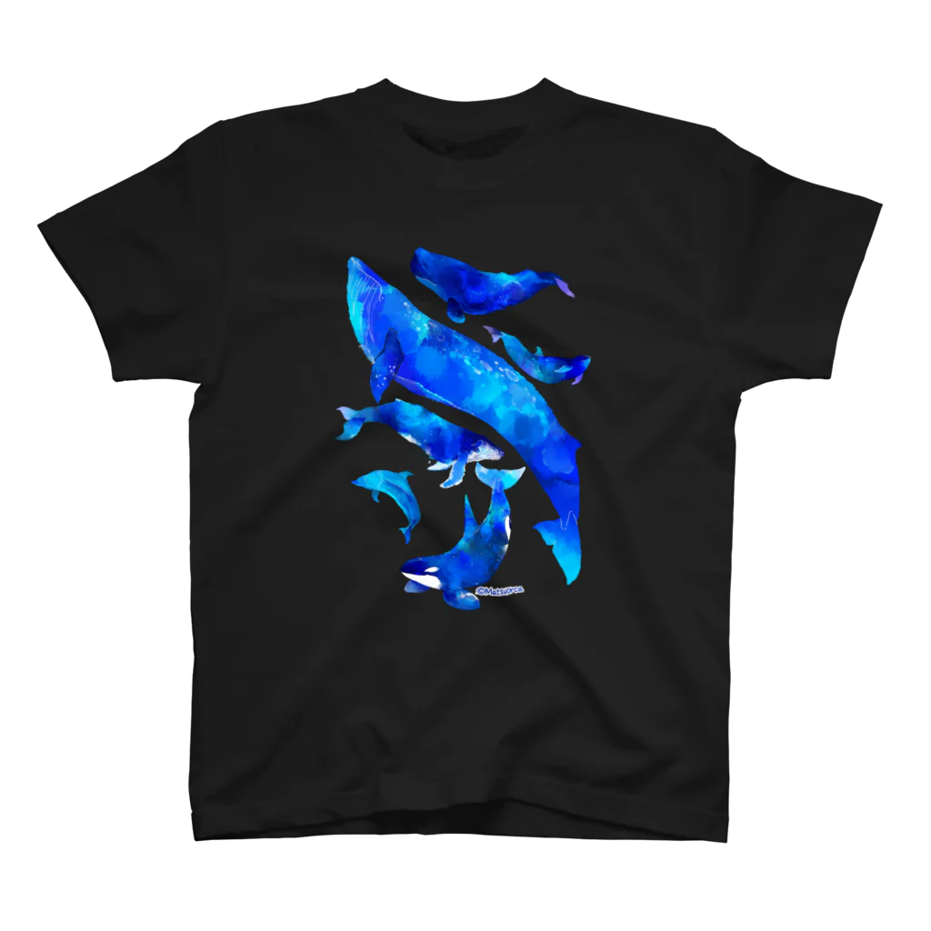 まつおるかグッズの星空ぽいクジラたち スタンダードTシャツ