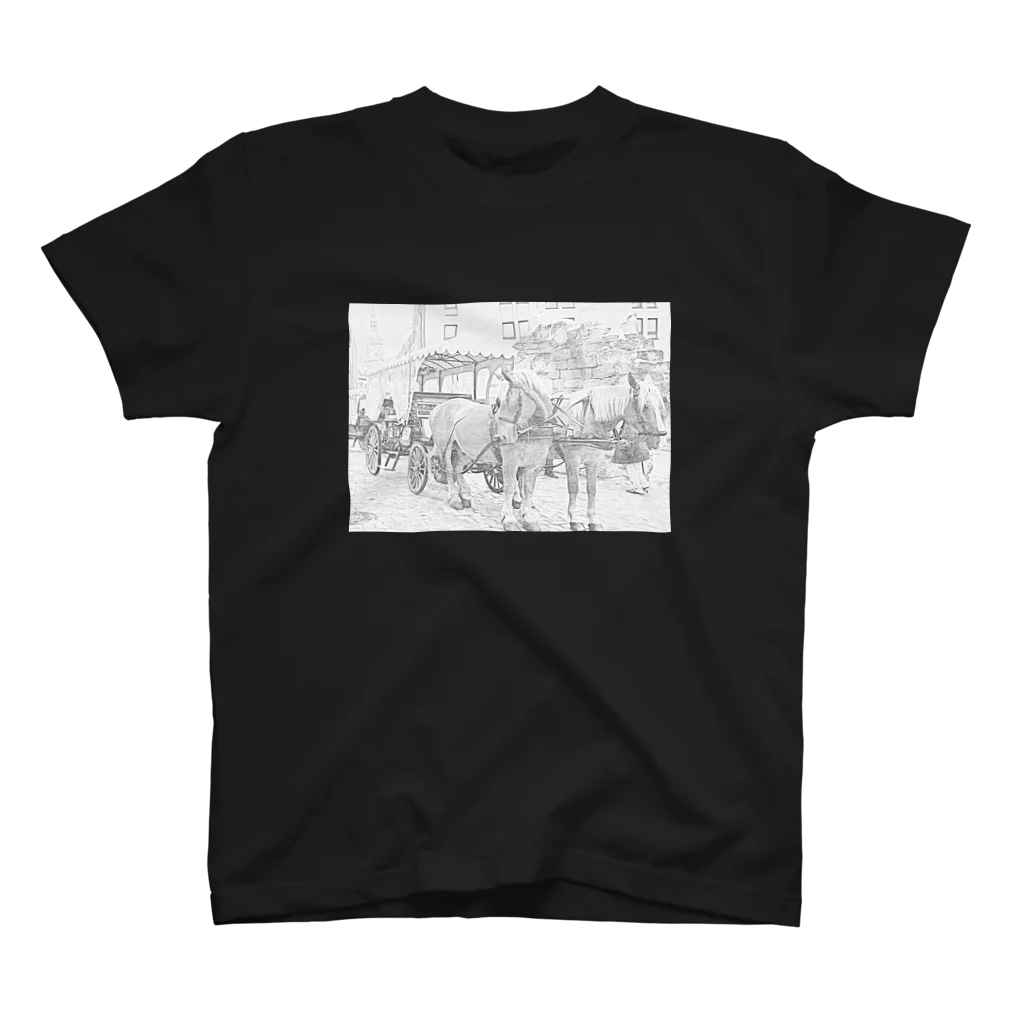 yuriekonoのCARRIAGE Regular Fit T-Shirt