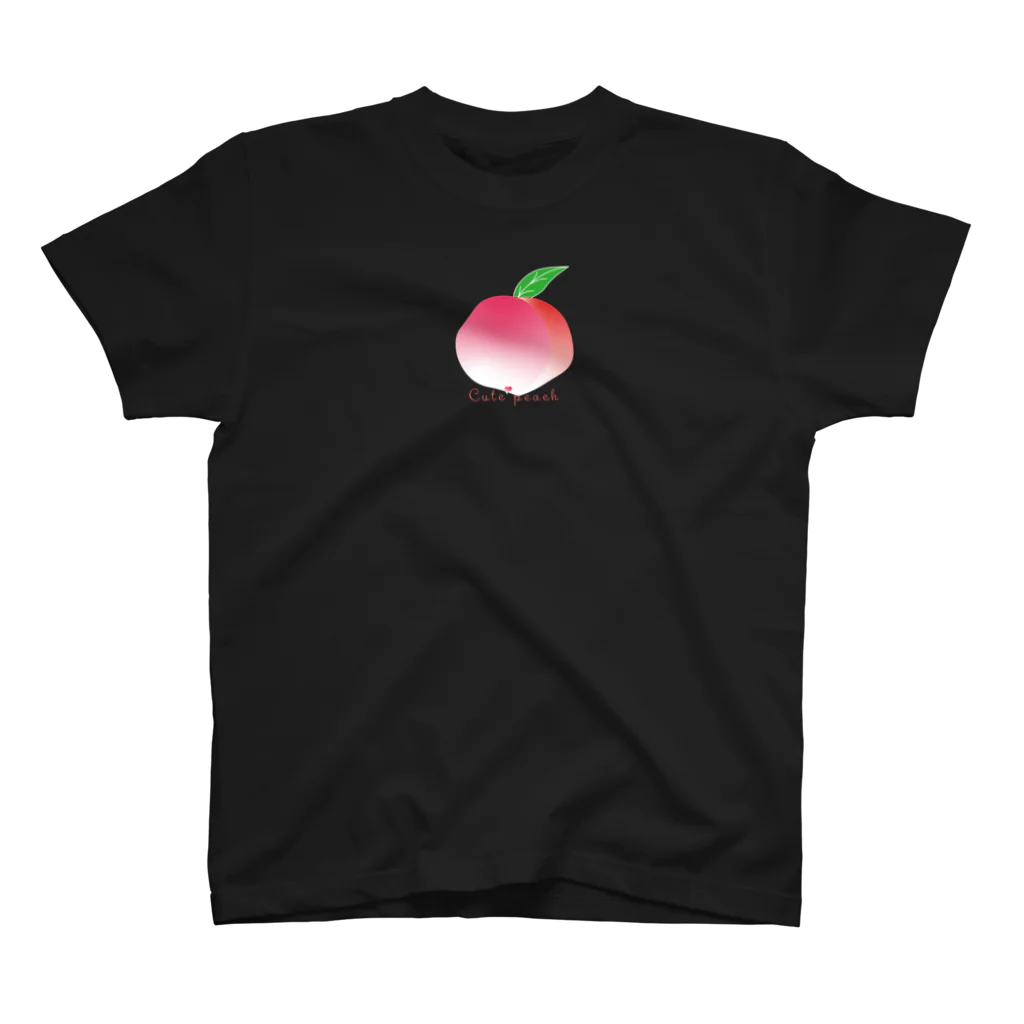 メリールルデザインのキュートピーチちゃん Regular Fit T-Shirt