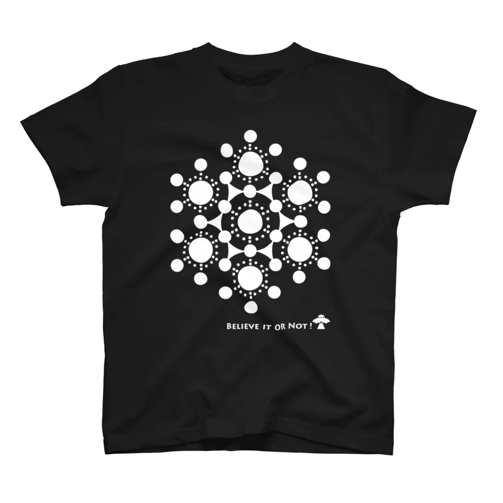 シュウのミステリーサークル03（ホワイトver） スタンダードTシャツ