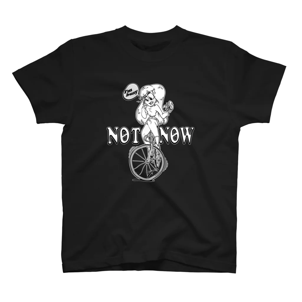 nidan-illustrationの"NOT NOW" Regular Fit T-Shirt