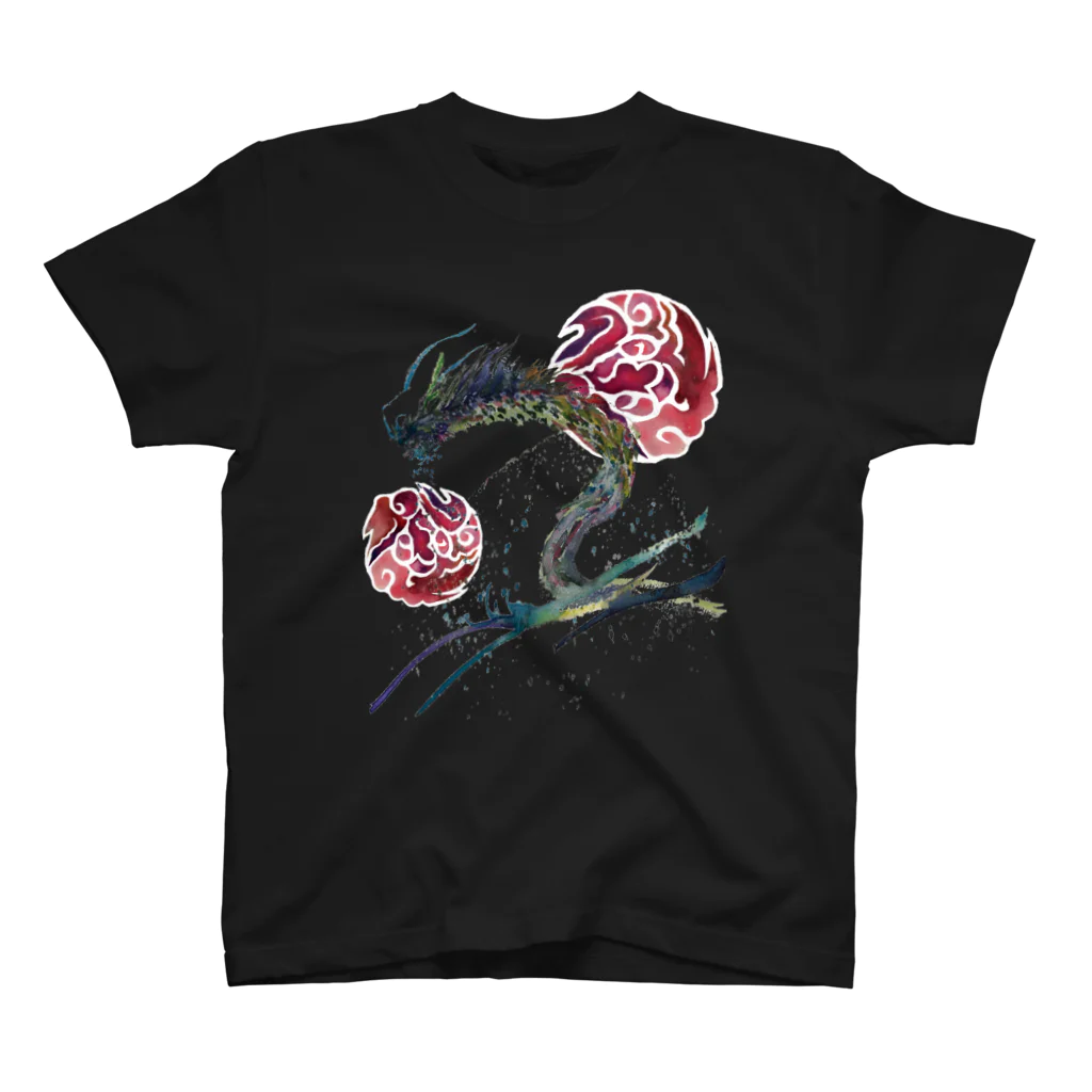 WAMI ARTの赤八雲昇るタツ(竜) スタンダードTシャツ