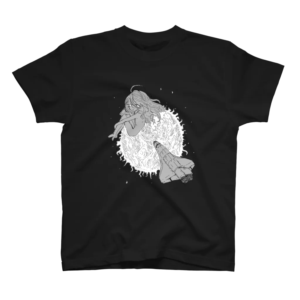 カルチェ荘の宇宙少女（黒） Regular Fit T-Shirt