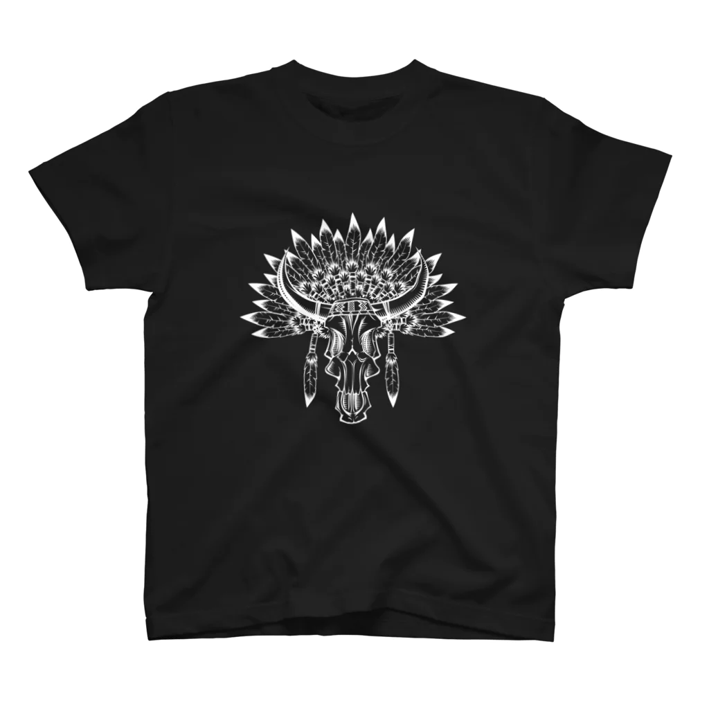 kamomemoのトライバル牛頭蓋骨（濃色） スタンダードTシャツ